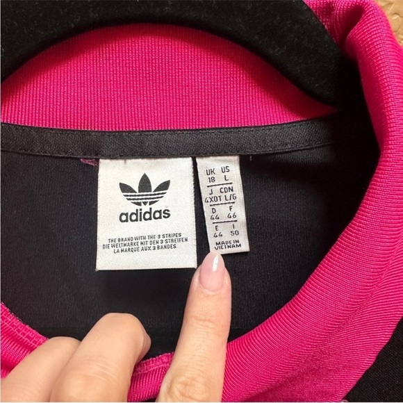 Adidas Women's Black Jersey Dress with Pink Highlights - Picture 4 of 5